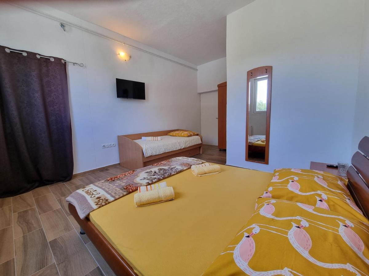 Rooms Slavica Okrug Gornji Exterior photo